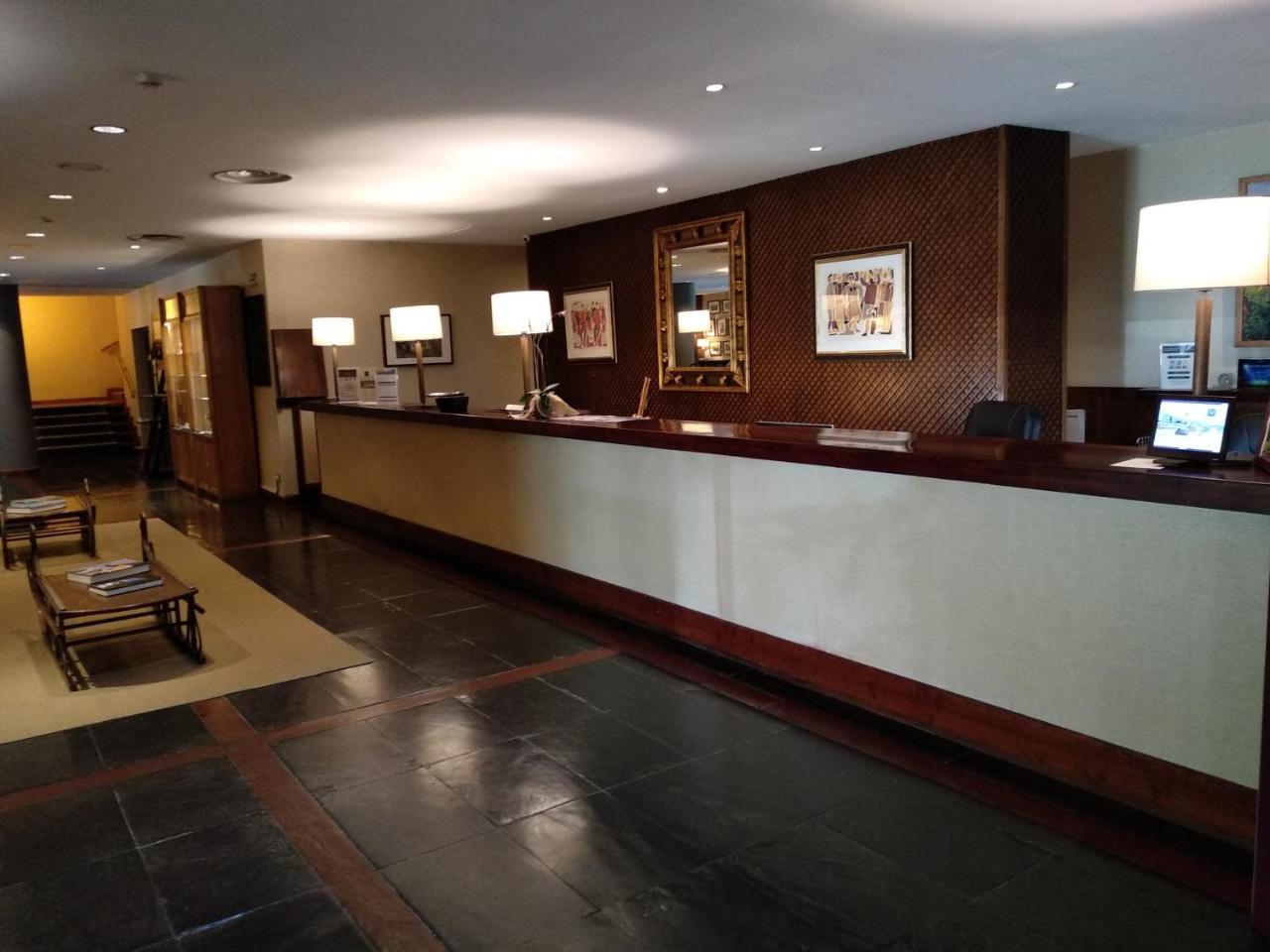 ปาราดอร์ เด อาร์เตียส Hotel อาร์ตีส ภายนอก รูปภาพ